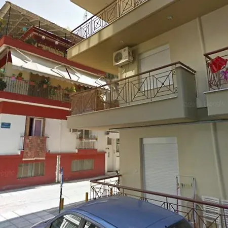 3 Min From Central Station Free Parking Appartement Thessalonique
